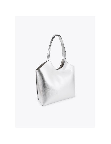 SHOPPER-METALIZADO-TACHAS-RECTANGULARES.NECESER-INTERIOR-ASAS-HOMBRO-LOLA-CASADEMUNT