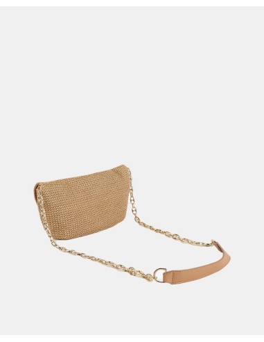 BANDOLERA-EFECTO-RAFIA-CIERRE-SOLAPA-IMÁN-ASA-LARGA-COMBINADA-CADENA-DORADA-LOLA-CASADEMUNT