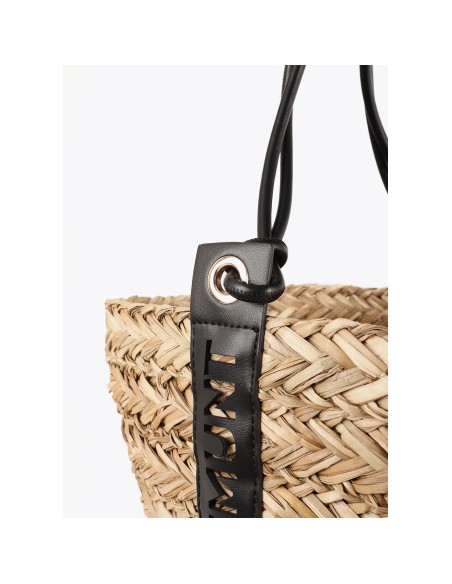 CAPAZO-MIMBRE-ASAS-EFECTO-CUERO-LOGO-TROQUELADO-SACO-INTERIOR-LOLA-CASADEMUNT