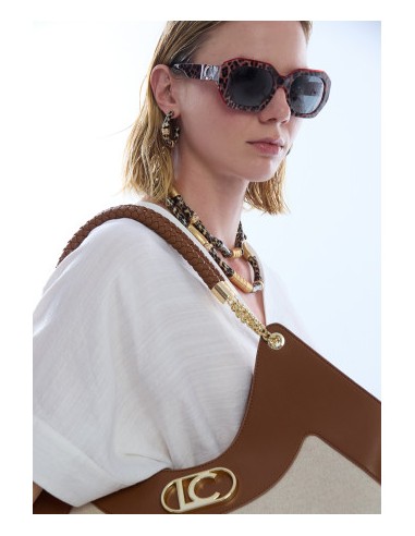 GAFAS-SOL-RECTANGULARES-MARRÓN-ROJO-LOLA-CASADEMUNT