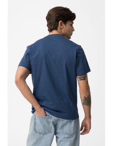 CAMISETA-MANGA-CORTA-LETTERING-FRONTAL-BEN-RIFFOSI