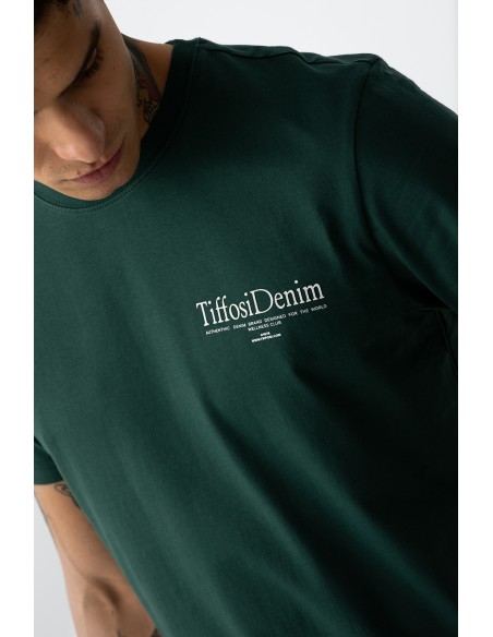 CAMISETA-MANGA-CORTA-LETTERING-PECHO-GORDÓN-TIFFOSI