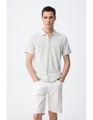 POLO-CLÁSICO-DETALLE-BLANCO-CUELLO-MANGAS-THEO-TIFFOSI