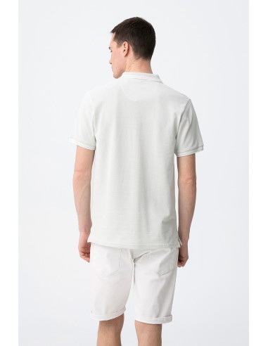 POLO-CLÁSICO-DETALLE-BLANCO-CUELLO-MANGAS-THEO-TIFFOSI