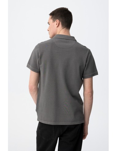 POLO-UNICOLOR-CORTE-RECTO-CUELLO-SOLAPA-RYAN-TIFFOSI