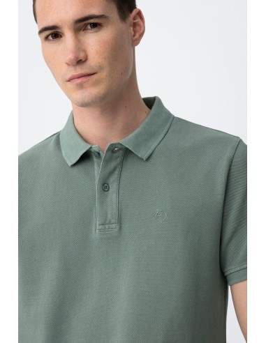 POLO-UNICOLOR-CORTE-RECTO-CUELLO-SOLAPA-RYAN-TIFFOSI