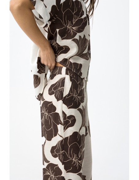 PANTALONES-ANCHOS-BEIGE-ESTAMPADO-FLORES-MARRONES-CIERRE-BOTÓN-CREMALLERA-POSEY-TIFFOSI