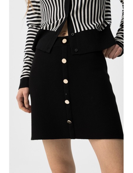 FALDA-NEGRA-COTONES-DORADOS-FRONTAL-TIRO-ALTO-CORTE-REGULAR-HALLOW-TIFFOSI