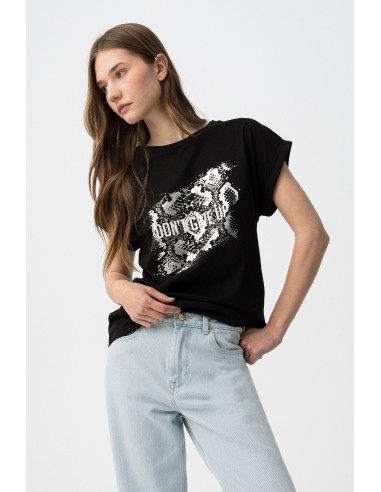 CAMISETA-MENSAJE-FRONTAL-EN-CONTRASTE-MANGA-CORTA-NOTE-TIFFOSI