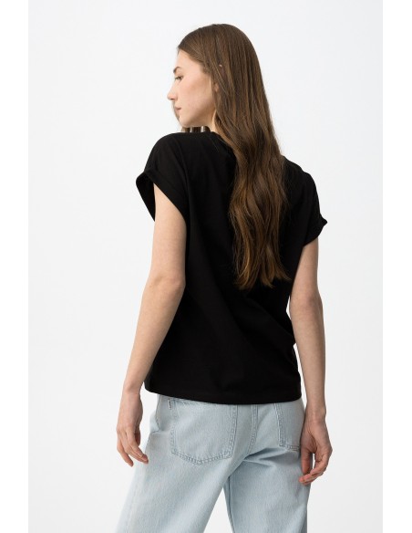 CAMISETA-MENSAJE-FRONTAL-EN-CONTRASTE-MANGA-CORTA-NOTE-TIFFOSI