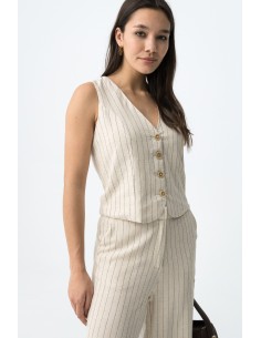 TOP-CHALECO-ABOTONADA-SIN-MANGAS-BEIGE-RAYAS-ANITTA-TIFFOSI 2