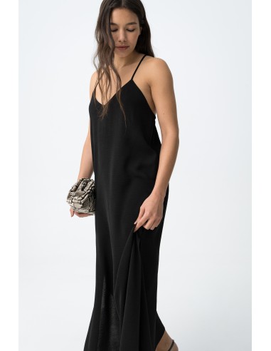 VESTIDO-LARGO-TIRANTES-FINOS-CRUZADOS-DETRÁS-CUELLO-PICO-BESTIE-TIFFOSI