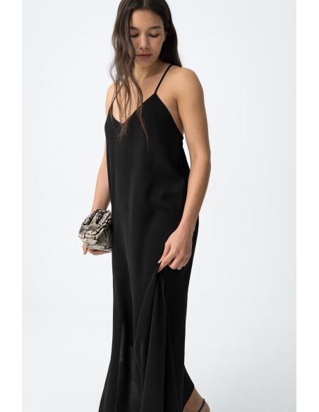 VESTIDO-LARGO-TIRANTES-FINOS-CRUZADOS-DETRÁS-CUELLO-PICO-BESTIE-TIFFOSI
