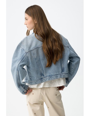 CHAQUETA-VAQUERA.AZUL-CLARO-CORTA-CORTE-ANCHO-BOTONES-JULIEN-TIFFOSI