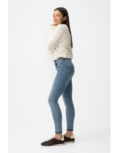 VAQUEROS-SKINNY.AZUL-CLARO-TIRO-ALTO-PUSH-UP-PUSH-IN-TIFFOSI