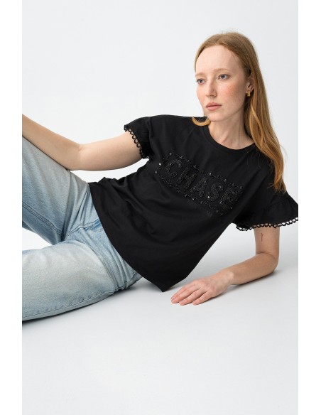 CAMISETA-MANGA-CORTA.ENCAJE-BORDADO-FRONTAL-NOEMIA-TIFFOSI