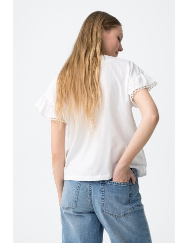 CAMISETA-MANGA-CORTA.ENCAJE-BORDADO-FRONTAL-NOEMIA-TIFFOSI