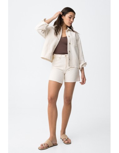 SHORTS-BEIGE-TIRO-ALTO-BORDADO-AL-TONO-LANA-TIFFOSI