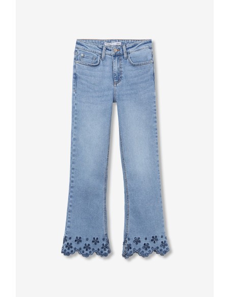 JEANS-AZUL-CLARO-TIRO-ALTO-CROPPED-DETALLE-BORDADO-FLORAL-MEGAN-TIFFOSI