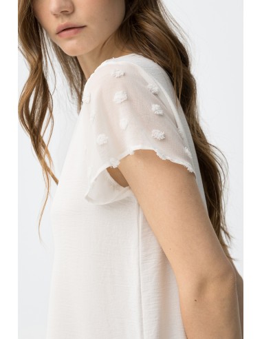 BLUSA-MANGAS.TRANSPARENTES-BORDADOS-CUELLO-PICO-NONY-TIFFOSI