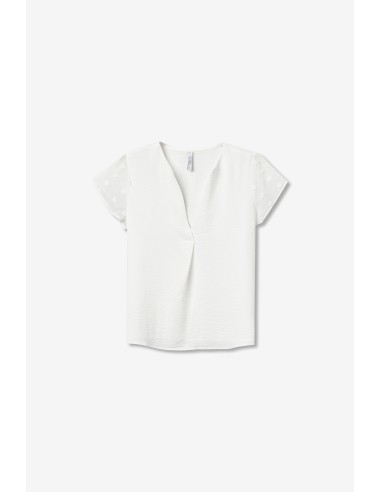 BLUSA-MANGAS.TRANSPARENTES-BORDADOS-CUELLO-PICO-NONY-TIFFOSI