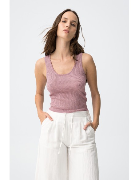 TOP-AJUSTADO-CANALÉ-CUELLO-REDONDO-SIN-MANGAS-LUZIA-TIFFOSI