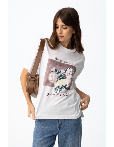 CAMISETA-ESTAMPADO-FLORAL-CUELLO-REDONDO-RELAXED-SPOINK-TIFFOSI