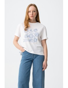 CAMISETA-BLANCA-ESTAMPADO-FLORAL-AZUL-PEYTON-TIFFOSI