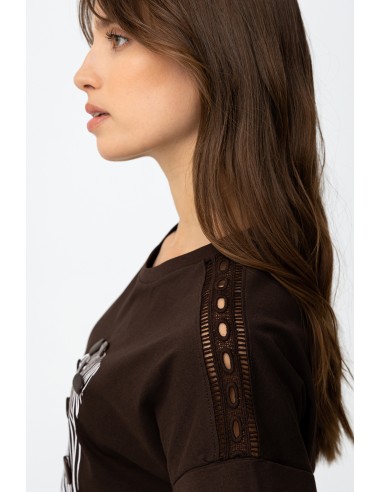 CAMISETA-ESTAMPADO-CONTRASTE-MANGA-CORTA-CORTE-REGULAT-JERMAINE-TIFFOSI