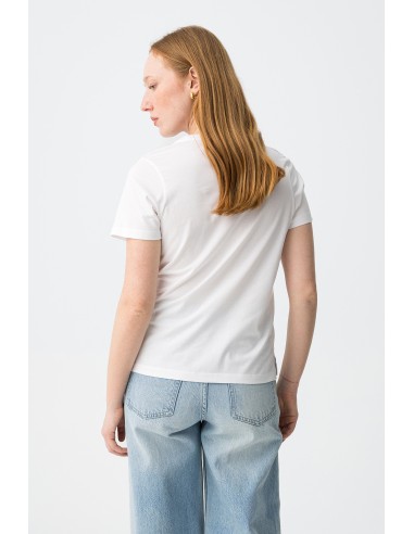 CAMISETA-BLANCA-ESTAMPADO-FLOR-ROSA-LETRAS-WILPIX-TIFFOSI