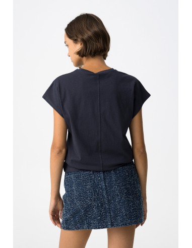 CAMISETA-AZUL-MARINO-ESTAMPADO-METALIZADO-FRASE-MANGAS-SISA-MADRID-TIFFOSI