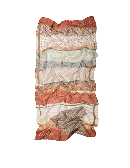 PAÑUELO-RECTANGULAR-ESTAMPADO-ODYSSEY-CORAZÓN-ANEKKE
