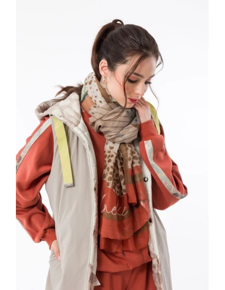 PAÑUELO-RECTANGULAR-ESTAMPADO-ODYSSEY-CORAZÓN-ANEKKE