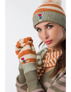 GUANTES-COMBINADO-RAYAS-BORDADO-FLORAL-ANEKKE