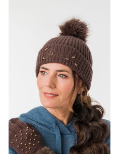 GORRO-PUNTO-MARRÓN-ADORNOS-FRONTAL-POMPÓN-ANEKKE