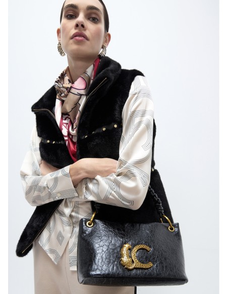 BANDOLERA-CUERO-TEXTURIZADO-ASA-MANO-TRENZADA-ASA-BANDPÑER-LOGO-LEOPARDO-LOLA-CASADEMUNT