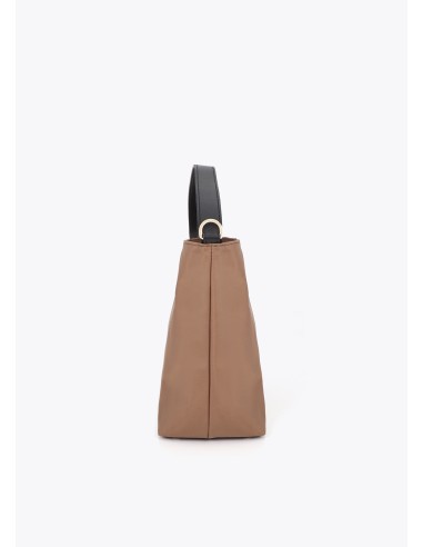 BOLSO-HOBO-MARRÓN-TAUPE-CIERRE-METÁLICO-ASA-MANO-ASA-BANDOLERA-LOLA-CASADEMUNT