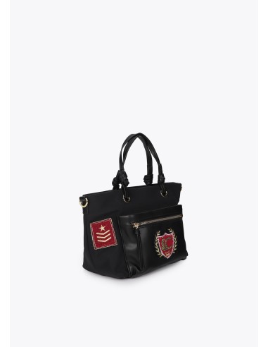 BOLSO-BANDOLERA-ASAS-NYLON-CIERRE-CREMALLERA-PARCHES-BOLSILLO-FRONTAL-LOLA-CASADEMUNT