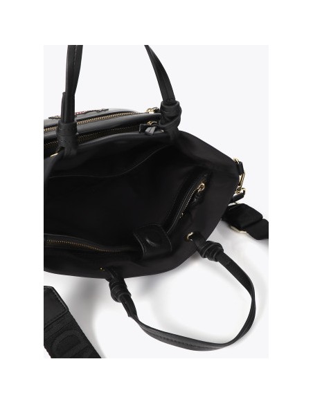 BOLSO-BANDOLERA-ASAS-NYLON-CIERRE-CREMALLERA-PARCHES-BOLSILLO-FRONTAL-LOLA-CASADEMUNT