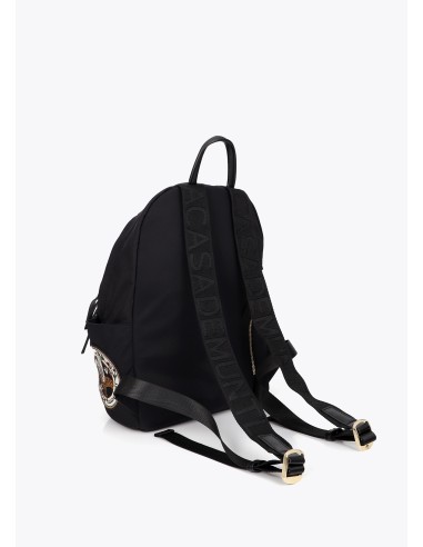 MOCHILA-NYLON-NEGRO-PARCHES-MÚLTIPLES COMPARTIMENTOS-ASA-MANO-LOLA-CASADEMUNT