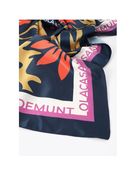 PAÑUELO-MULTICOLOR-WHOS-THAT-GIRL-CUADRADO-LOLA-CASADEMUNT