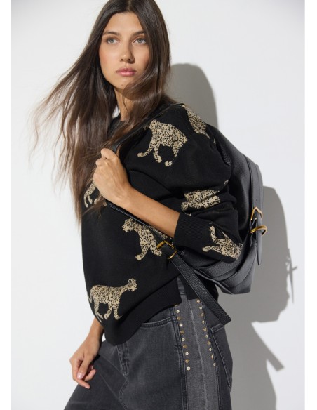 JERSEY-NEGRO-ESTAMPADO-LEOPARDOS-COLLAR-LOGO-LOLA-CASADEMUNT