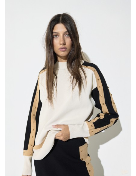 JERSEY-TRICOLOR-NEGRO-MARRÓN-CRUDO-CUELLO-CISNE-TACHUELAS-LOLA-CASADEMUNT