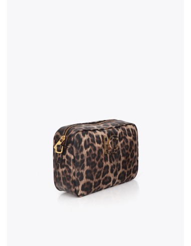 BANDOLERA-ANIMAL-PRINT-CIERRE-CREMALLERA-ASA-BANDOLERA-LOGO-DORADO-FRONTAL-LOLA-CASADEMUNT