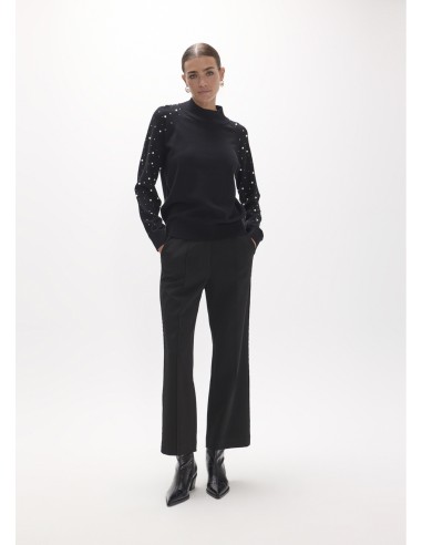 JERSEY-NEGRO-CUELLO-SEMI-CISNE-MANGAS-PERLAS-TACHAS-LOLA-CASADEMUNT