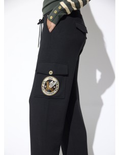 PANTALÓN-NEGRO-CARGO-CORDONES-CINTURA-PARCHE-AVIADOR-LOLA-CASADEMUNT 2