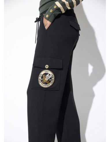 PANTALÓN-NEGRO-CARGO-CORDONES-CINTURA-PARCHE-AVIADOR-LOLA-CASADEMUNT