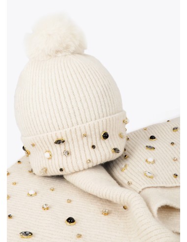 GORRO-PUNTO-PERLAS-CRISTALES-POMPÓN-LOLA-CASADEMUNT