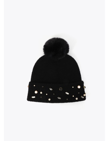 GORRO-PUNTO-PERLAS-CRISTALES-POMPÓN-LOLA-CASADEMUNT