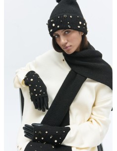 GUANTES-NEGROS-PERLAS-CRISTALES-PUNTO-ECO-CUERO-LOLA-CASADEMUNT